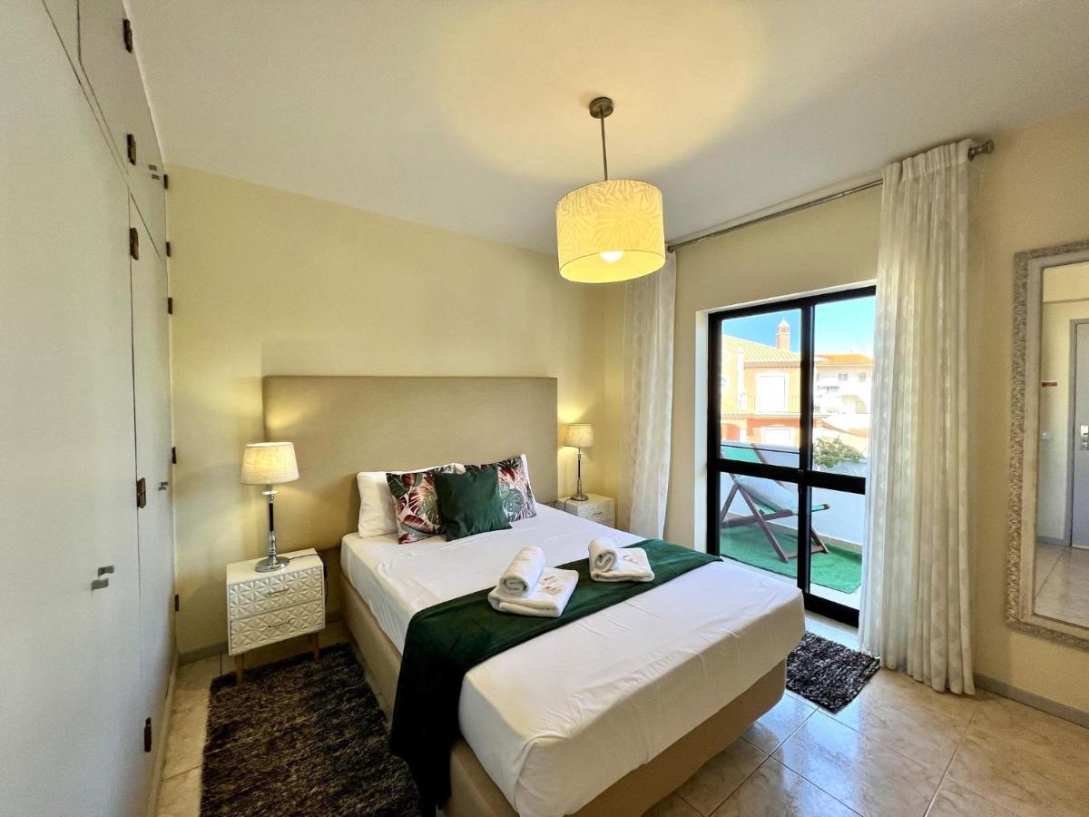 Airport Flat 6 By Homing Appartement *