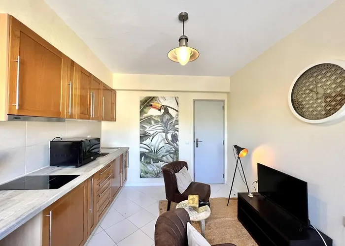 Faro Airport Flat 6 By Homing